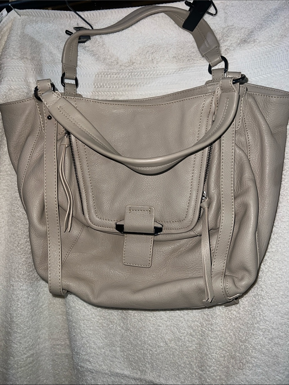 Kooba Jonnie Hobo Handbag in Gardenia Tan